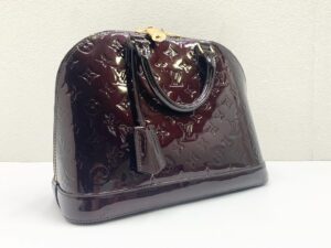 Louis Vuitton ルイヴィトン アルマPM モノグラム・ヴェルニ 買取 入荷しました‼️ | リユース＆アウトレット  エキスパート【総合リサイクルショップ】東京都・神奈川・埼玉・群馬の買取