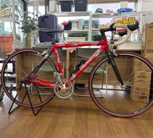 こんにちは、エキスパート戸塚原宿店です。riese und muller BD