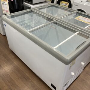 エナジードリンク【ZONE】の円柱型缶クーラー(冷蔵庫)入荷しま